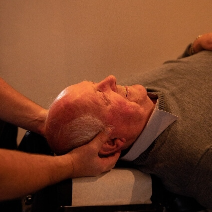 Chiropractic adjustment at Chiropractic Edge